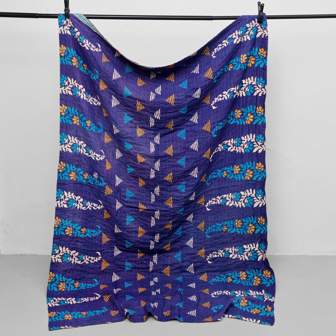 Unika sari kantha tæppe 140 x 200 cm