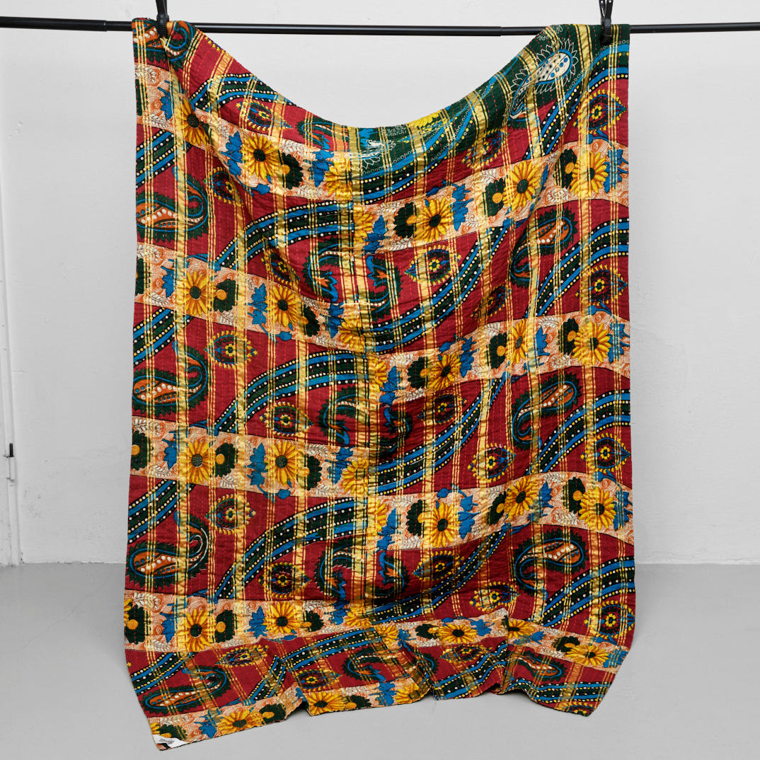 Unika sari kantha tæppe 140 x 200 cm