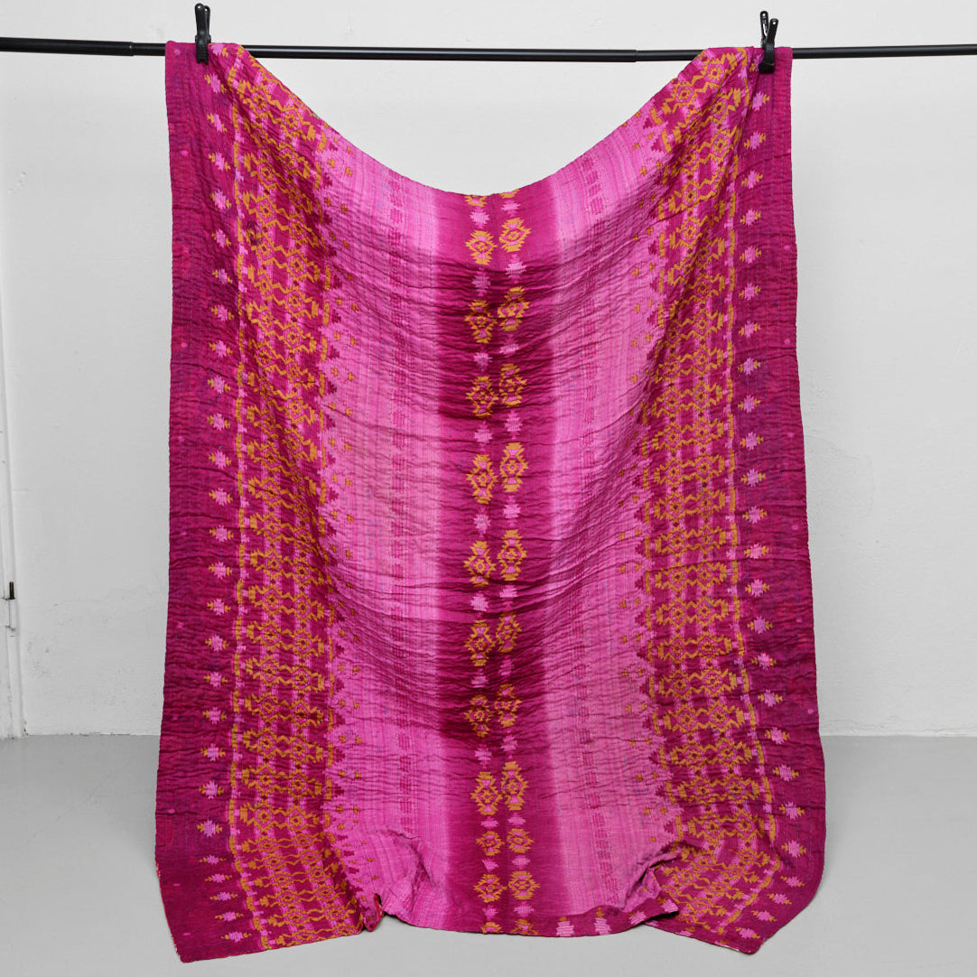 Unika sari kantha tæppe 140 x 200 cm