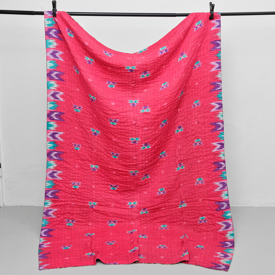 Unika sari kantha tæppe 140 x 200 cm