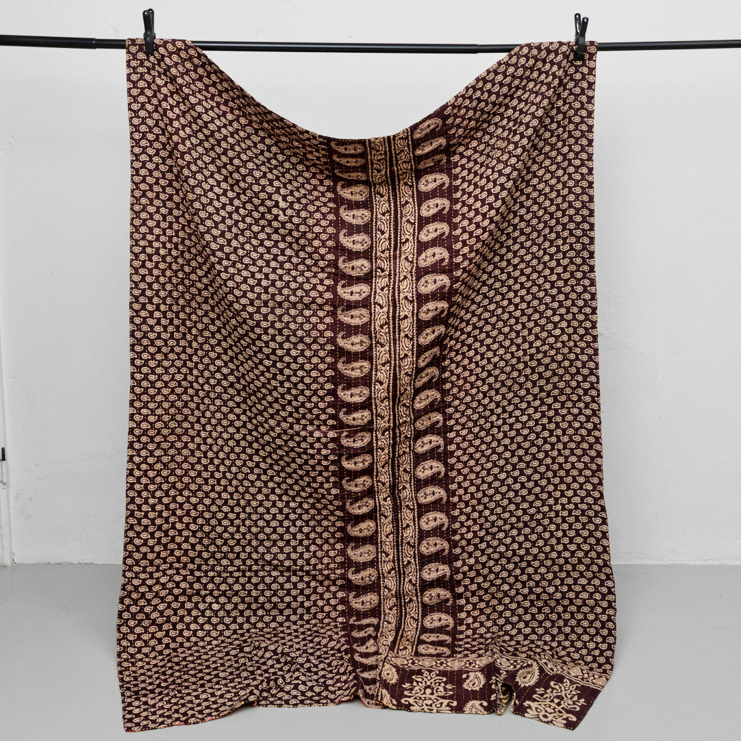 Unika sari kantha tæppe 140 x 200 cm