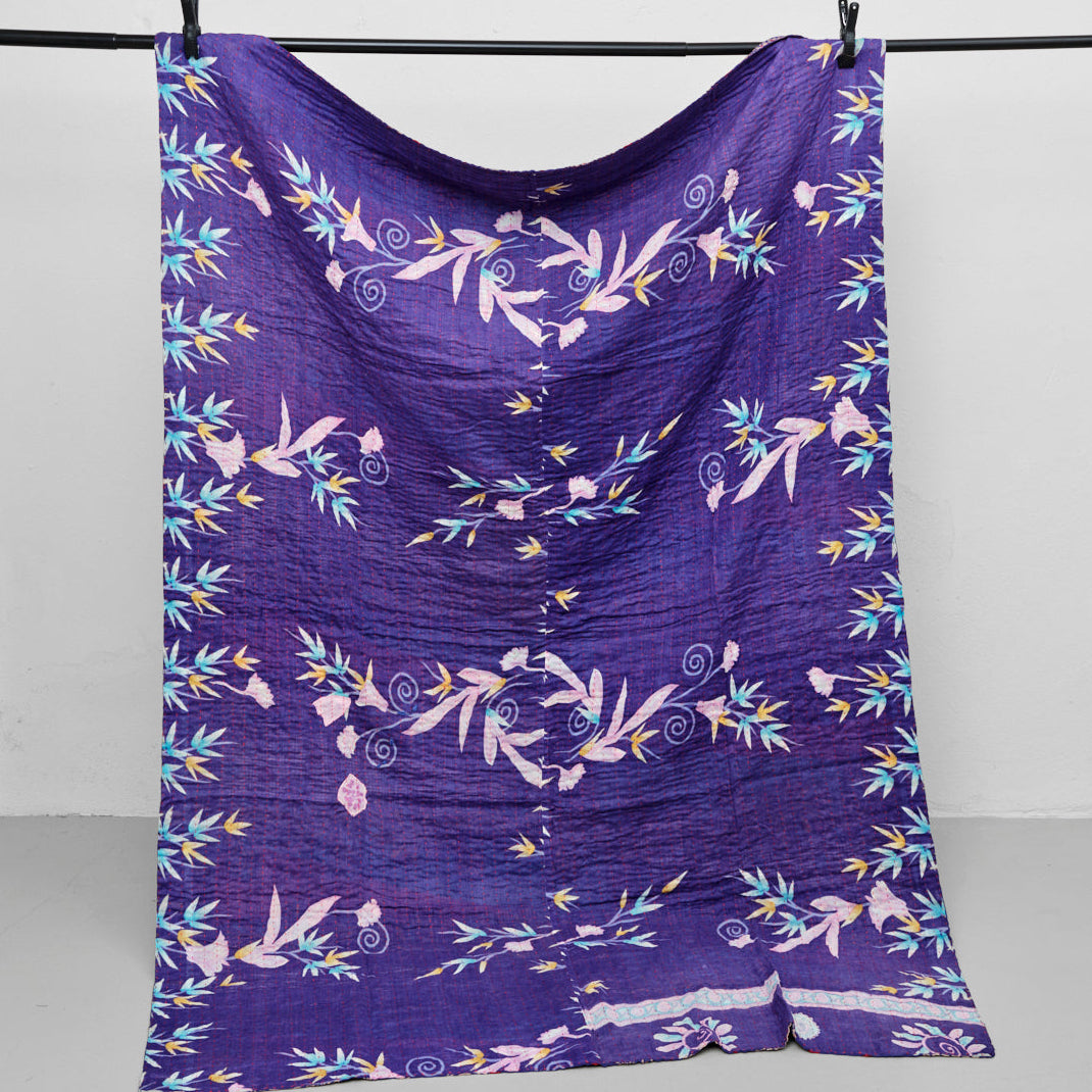 Unika sari kantha tæppe 140 x 200 cm