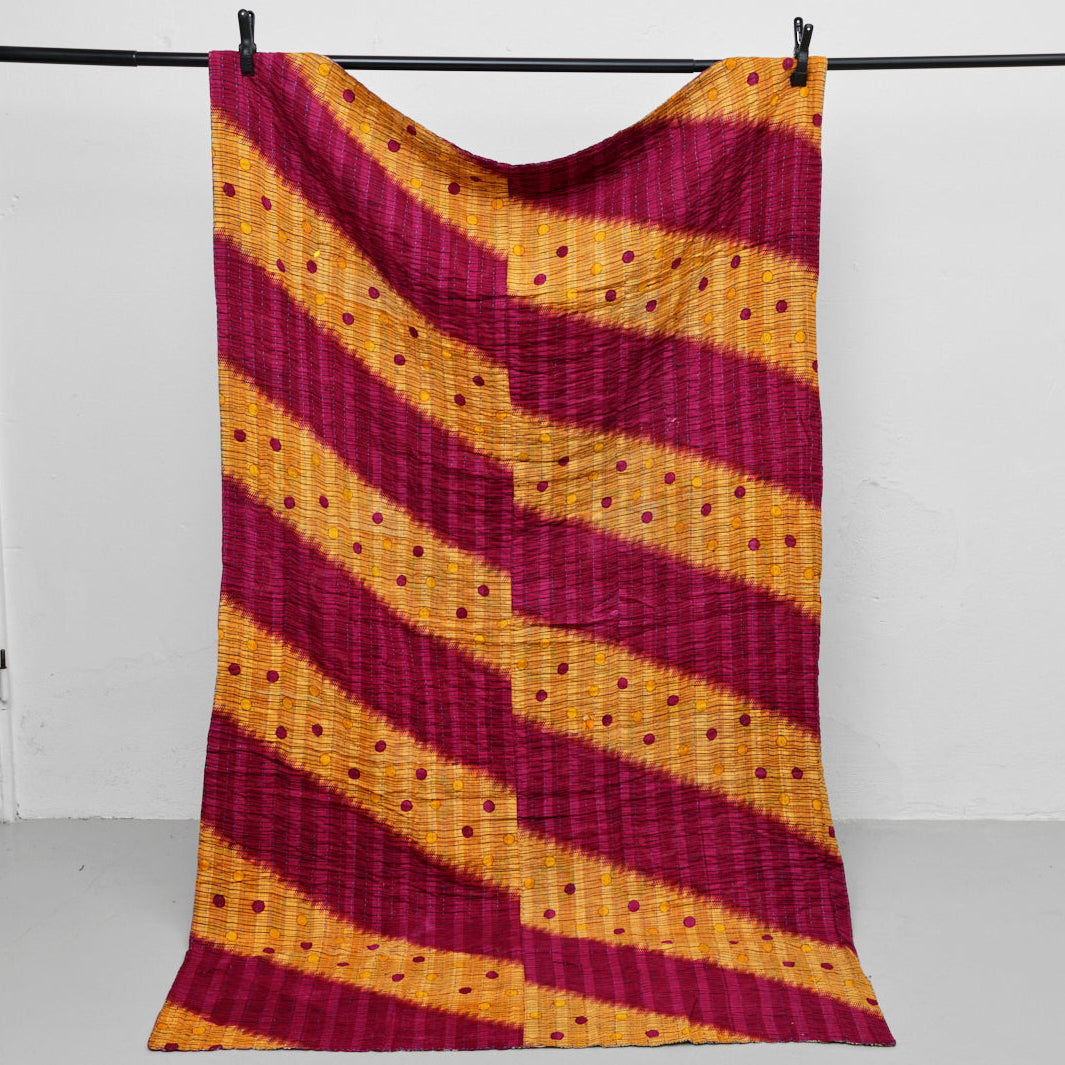 Unika sari kantha tæppe 120 x 200 cm