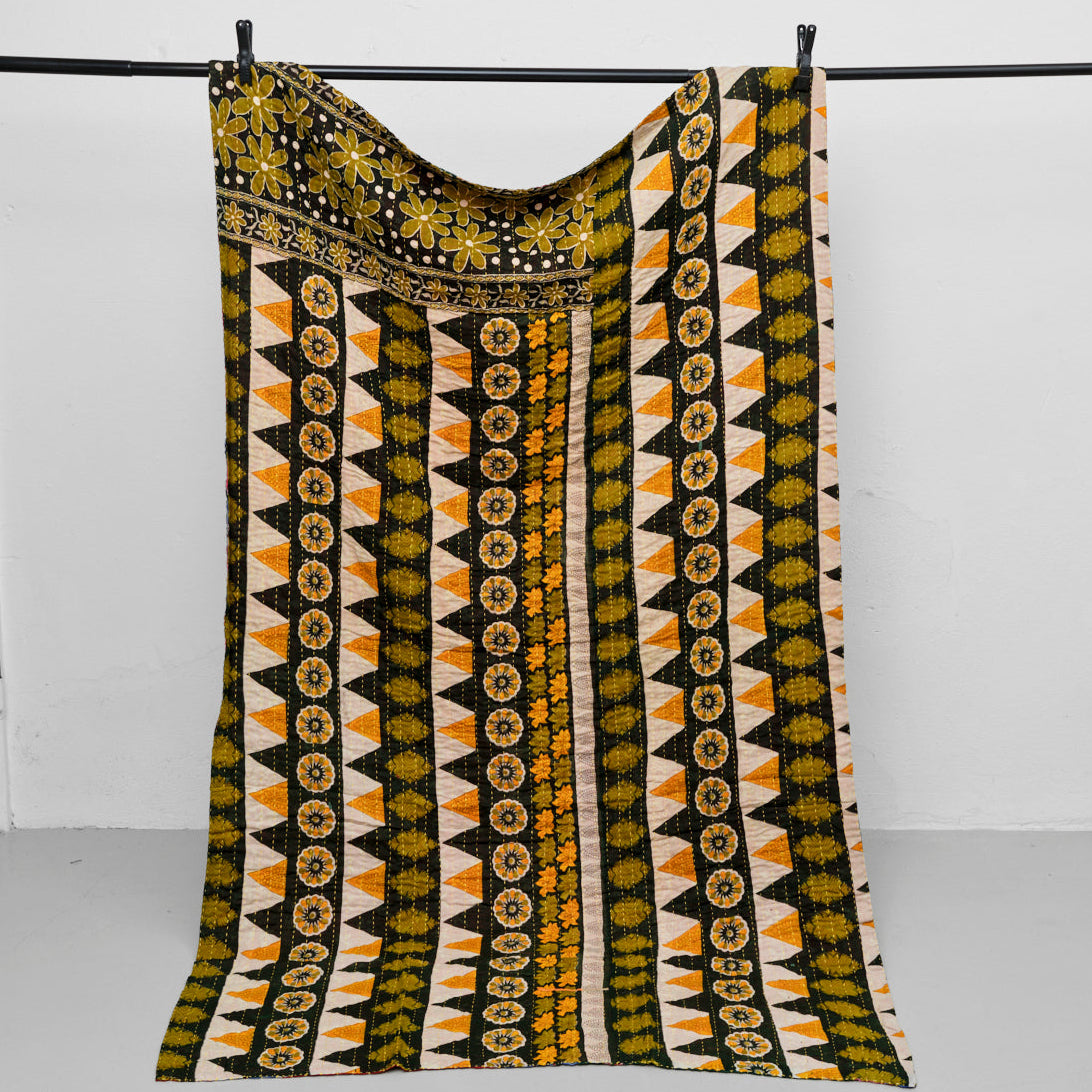 Unika sari kantha tæppe 120 x 200 cm