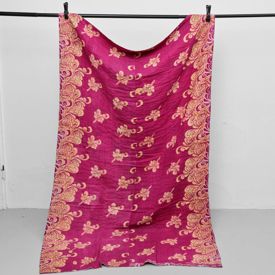 Unika sari kantha tæppe 120 x 200 cm