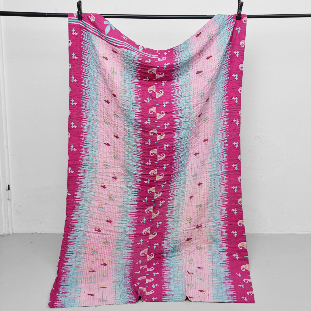 Unika sari kantha tæppe 120 x 200 cm