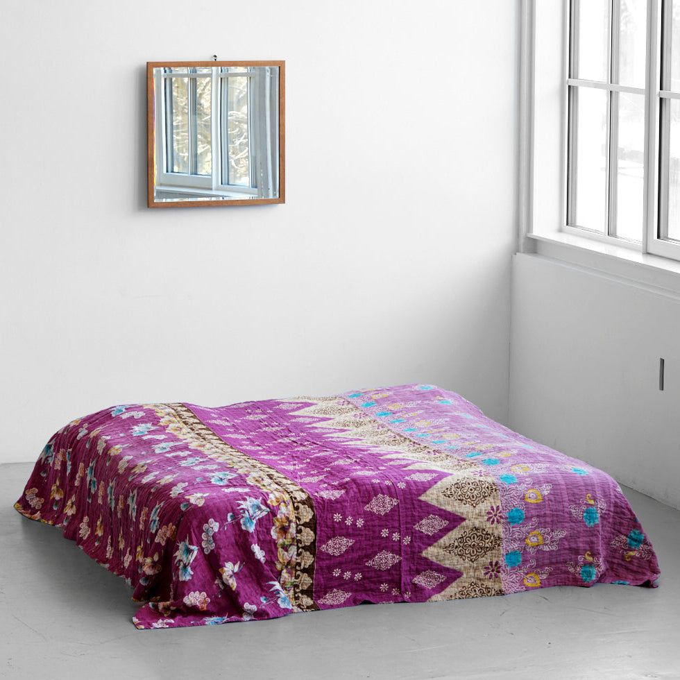 Unika sengetæppe 240 x 260 cm