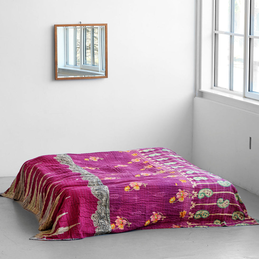 Unika sengetæppe 240 x 260 cm