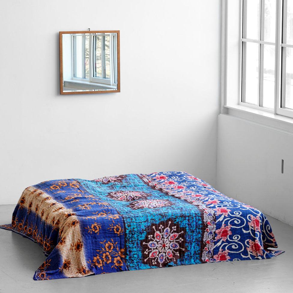 Unika sengetæppe 240 x 260 cm