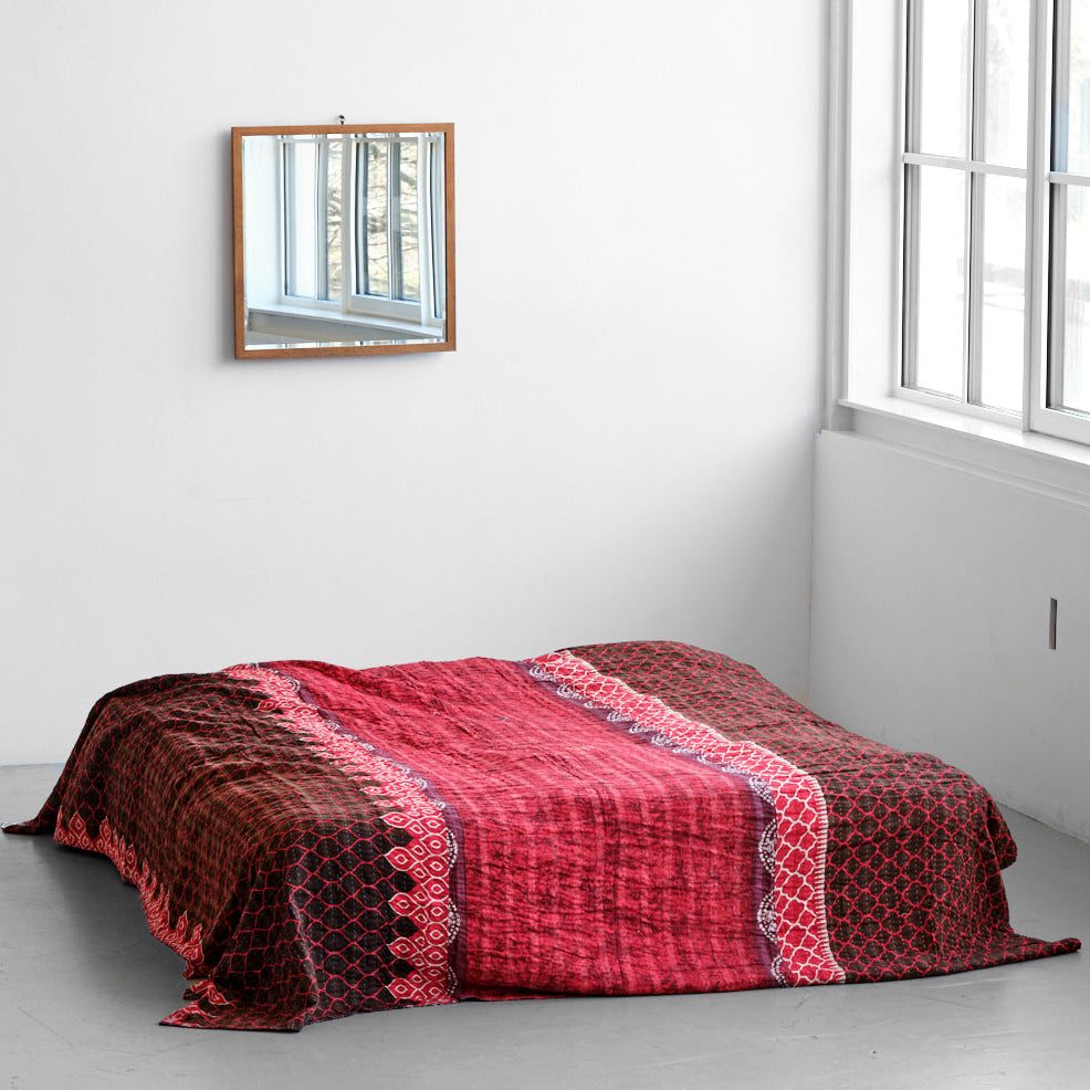 Unika sengetæppe 240 x 260 cm
