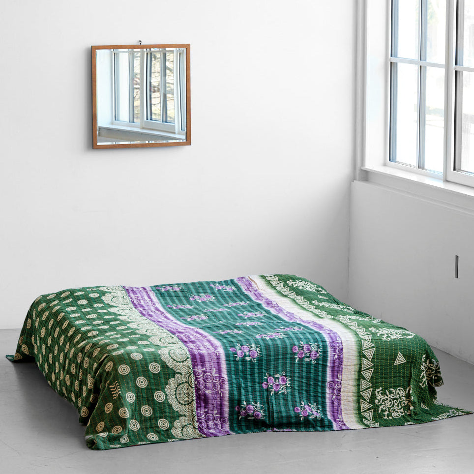 Unika sengetæppe 240 x 260 cm