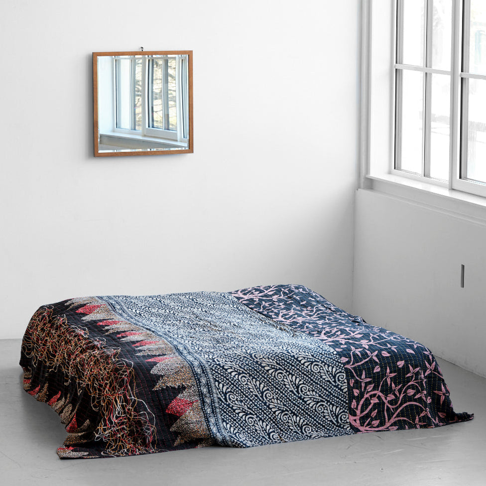 Unika sengetæppe 240 x 260 cm