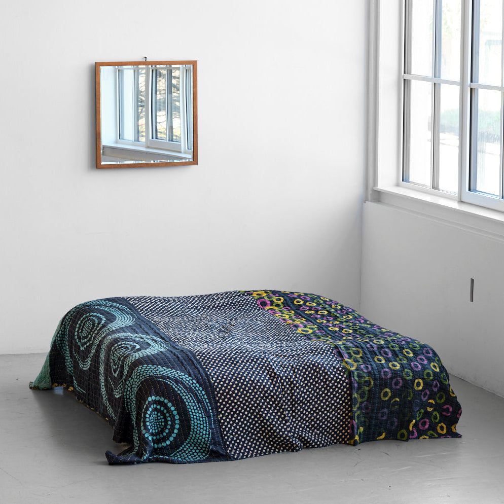 Unika sengetæppe 220 x 250 cm
