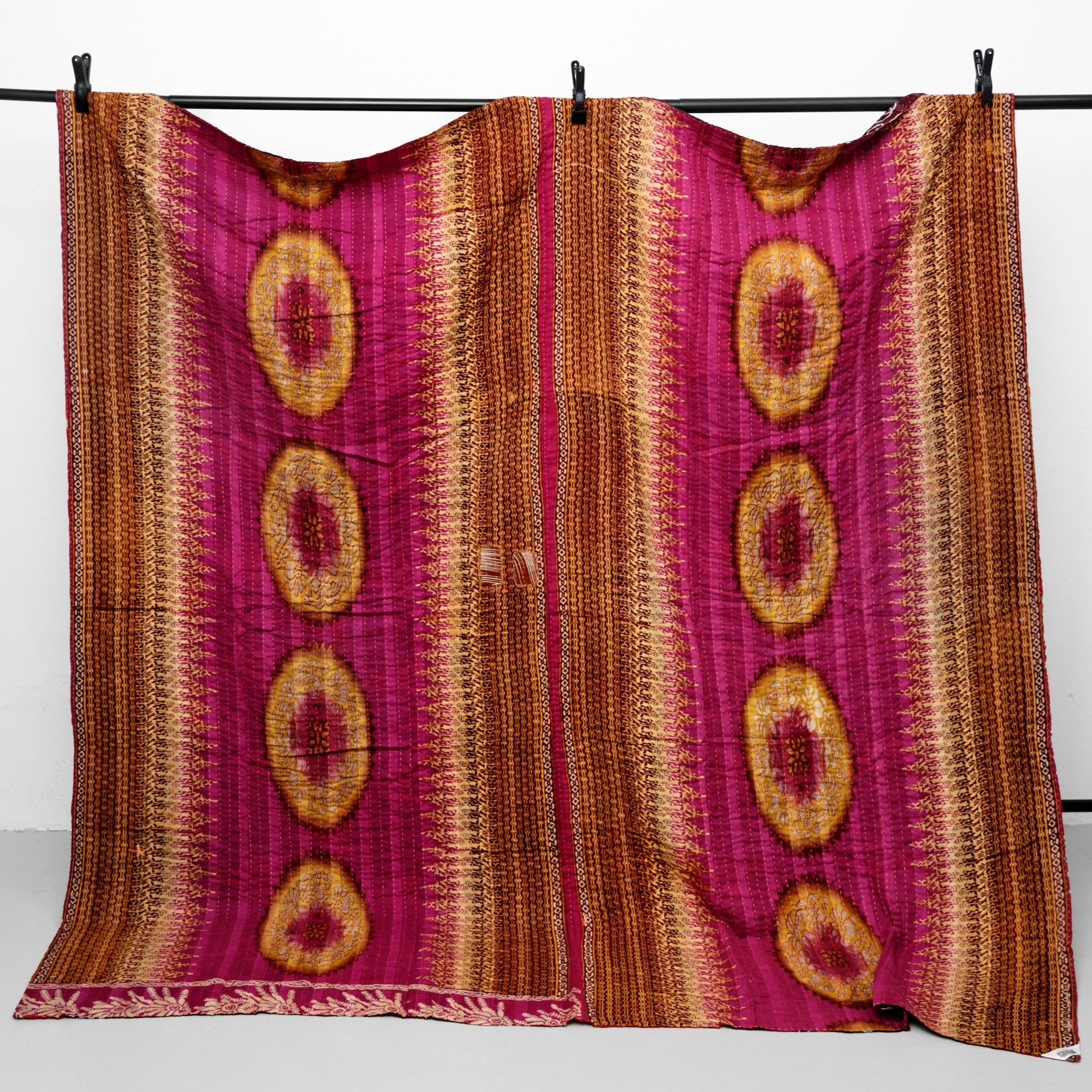 Unika sari kantha tæppe 200 x 200 cm