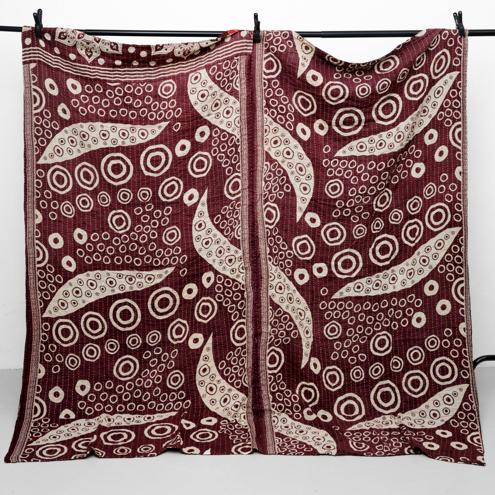 Unika sari kantha tæppe 200 x 200 cm