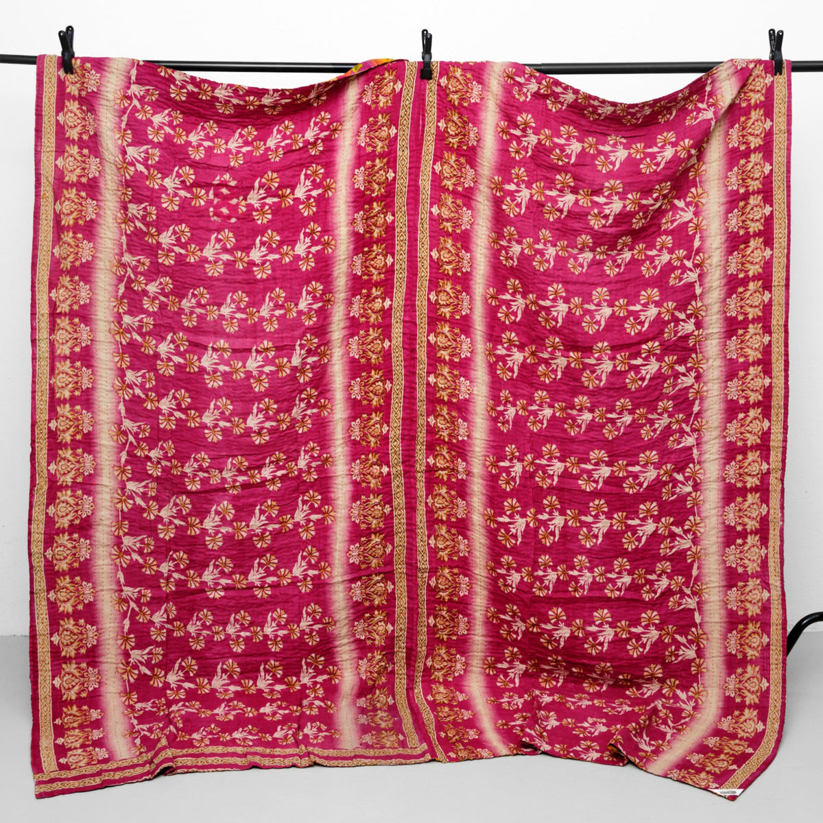 Unika sari kantha tæppe 200 x 200 cm
