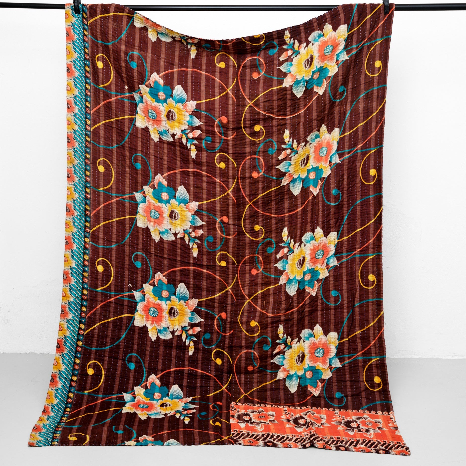 Unika sari kantha tæppe 140 x 200 cm