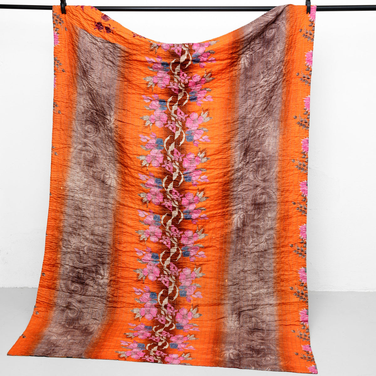 Unika sari kantha tæppe 140 x 200 cm