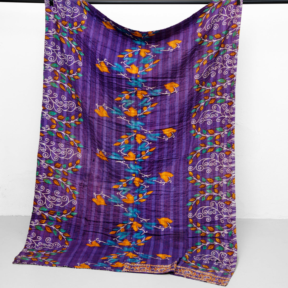 Unika sari kantha tæppe 140 x 200 cm