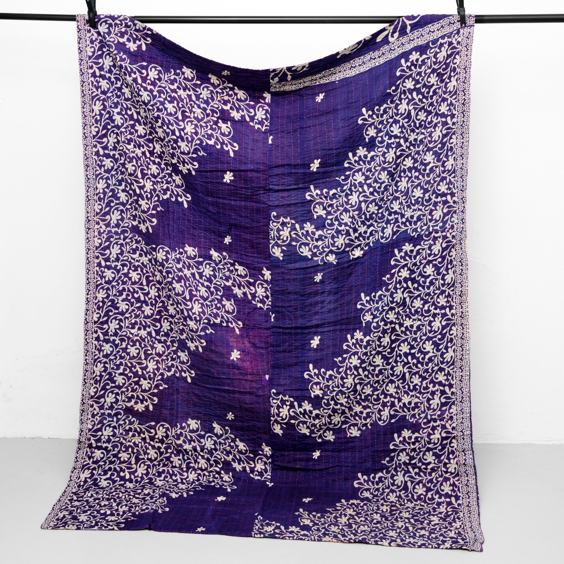 Unika sari kantha tæppe 140 x 200 cm