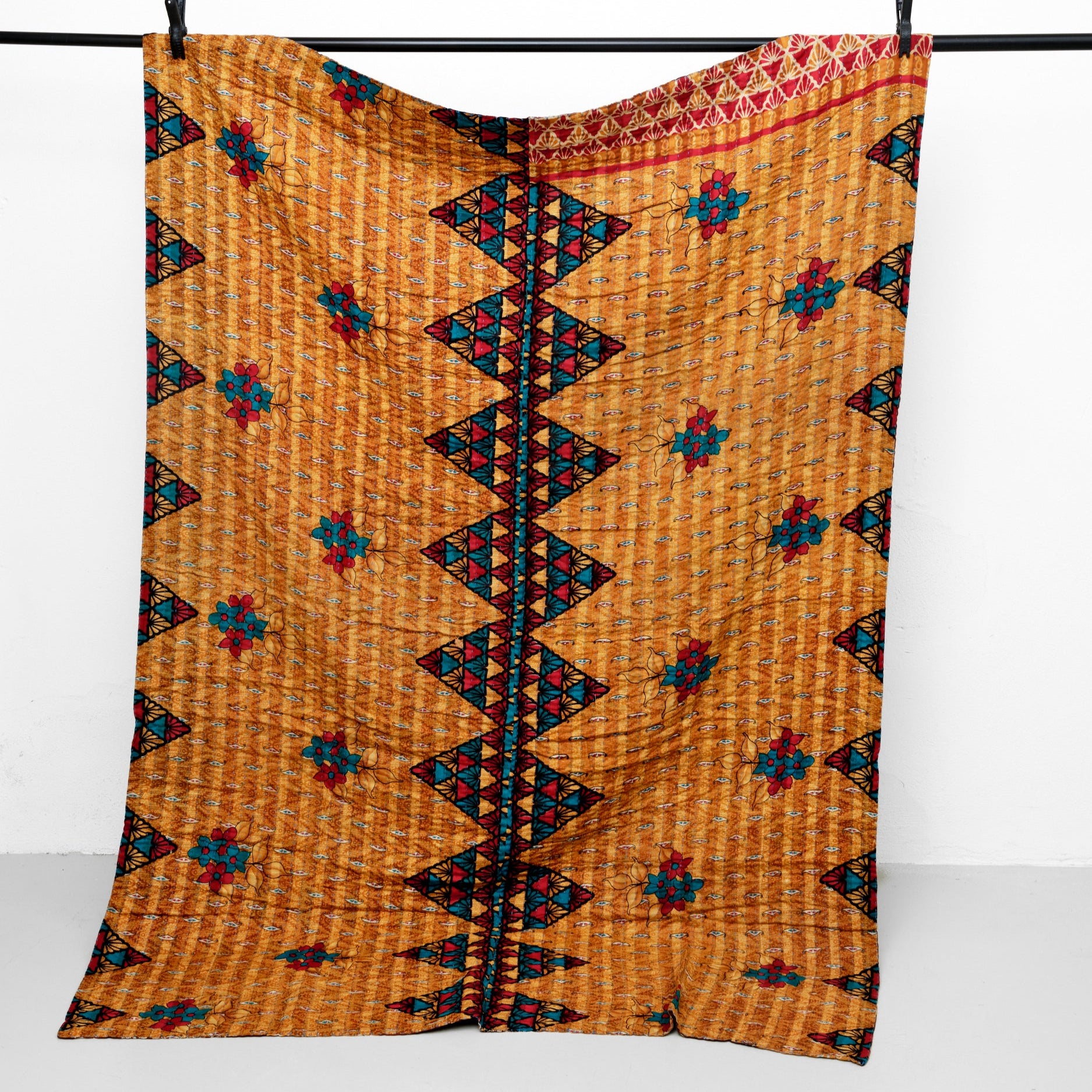 Unika sari kantha tæppe 140 x 200 cm