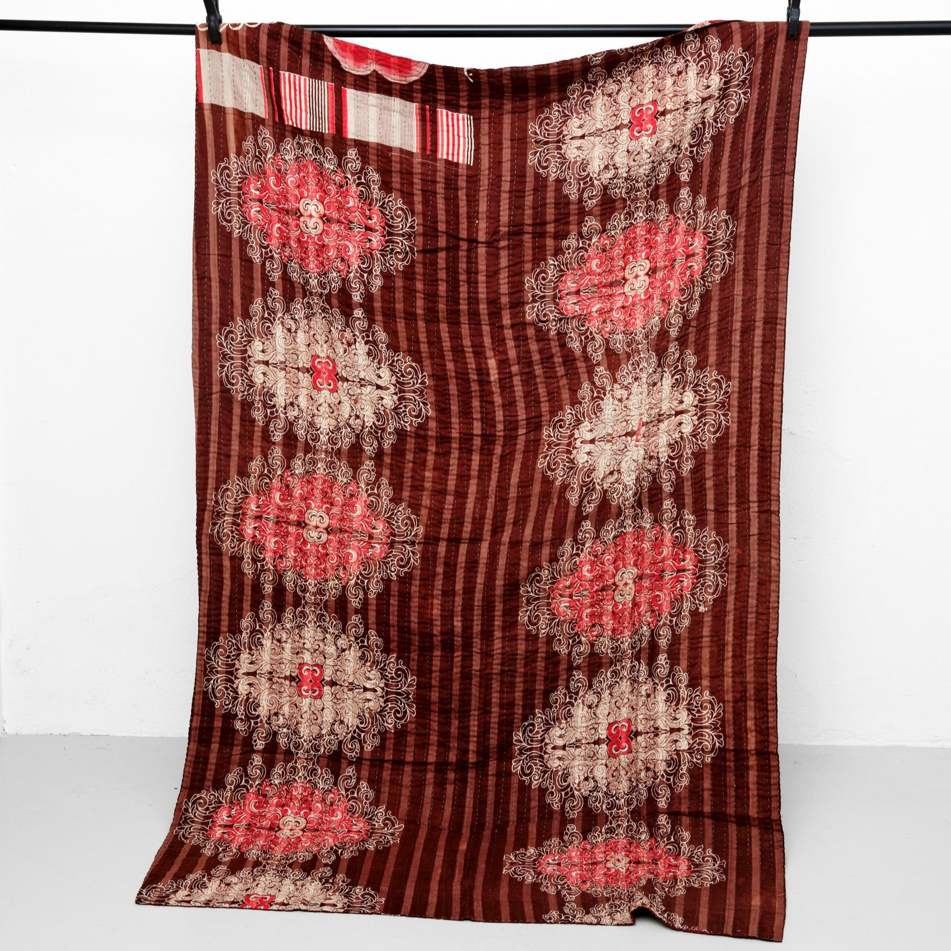 Unika sari kantha tæppe 120 x 200 cm