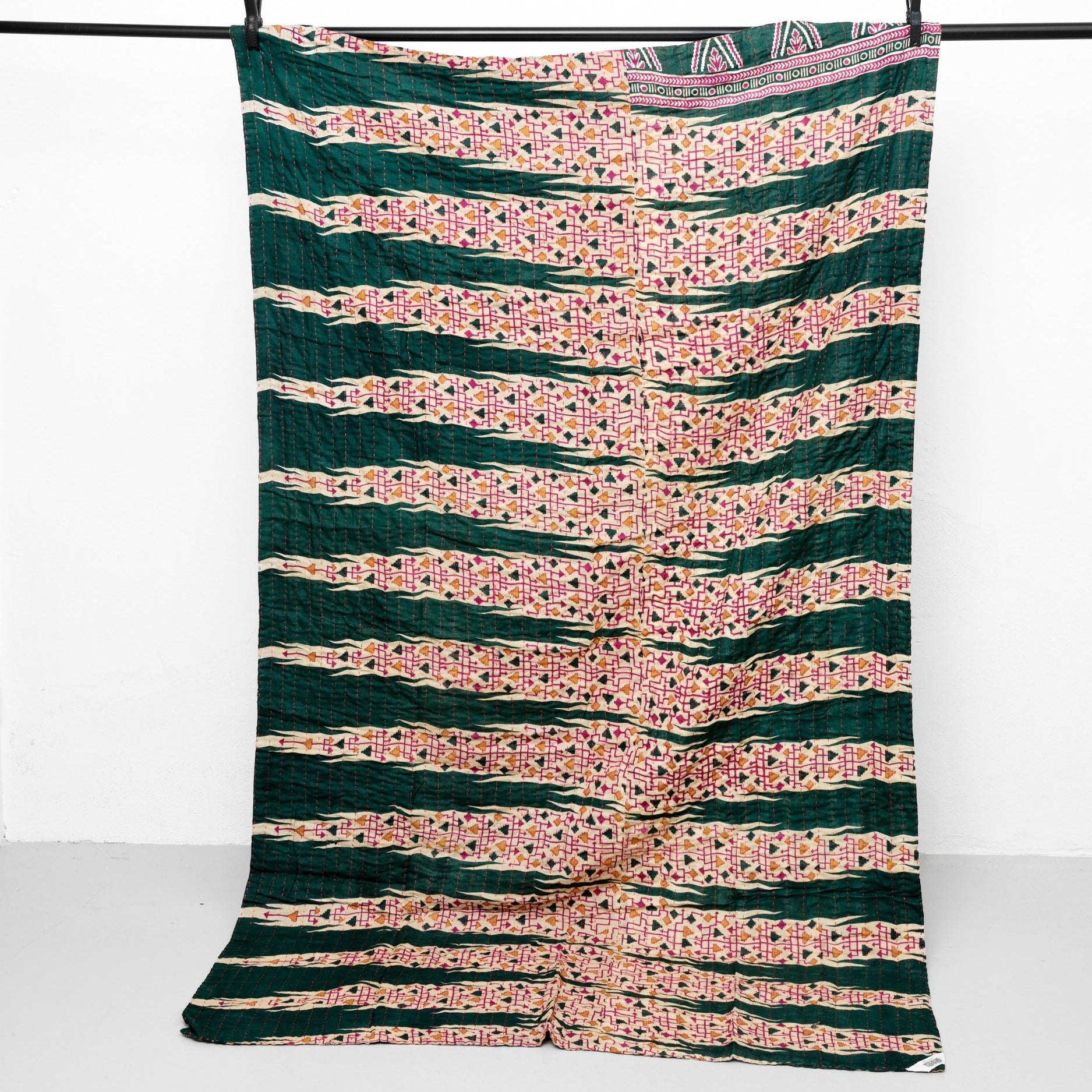 Unika sari kantha tæppe 120 x 200 cm