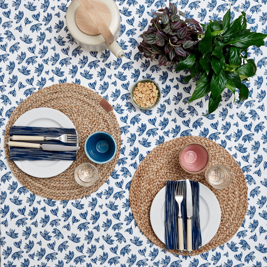 Dug - The golden leaves