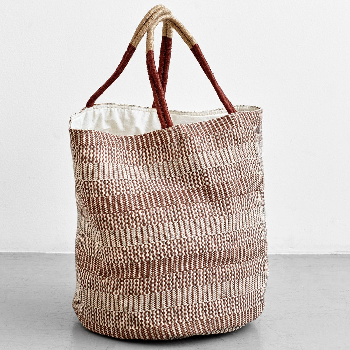 Weekendtaske (brun jute)
