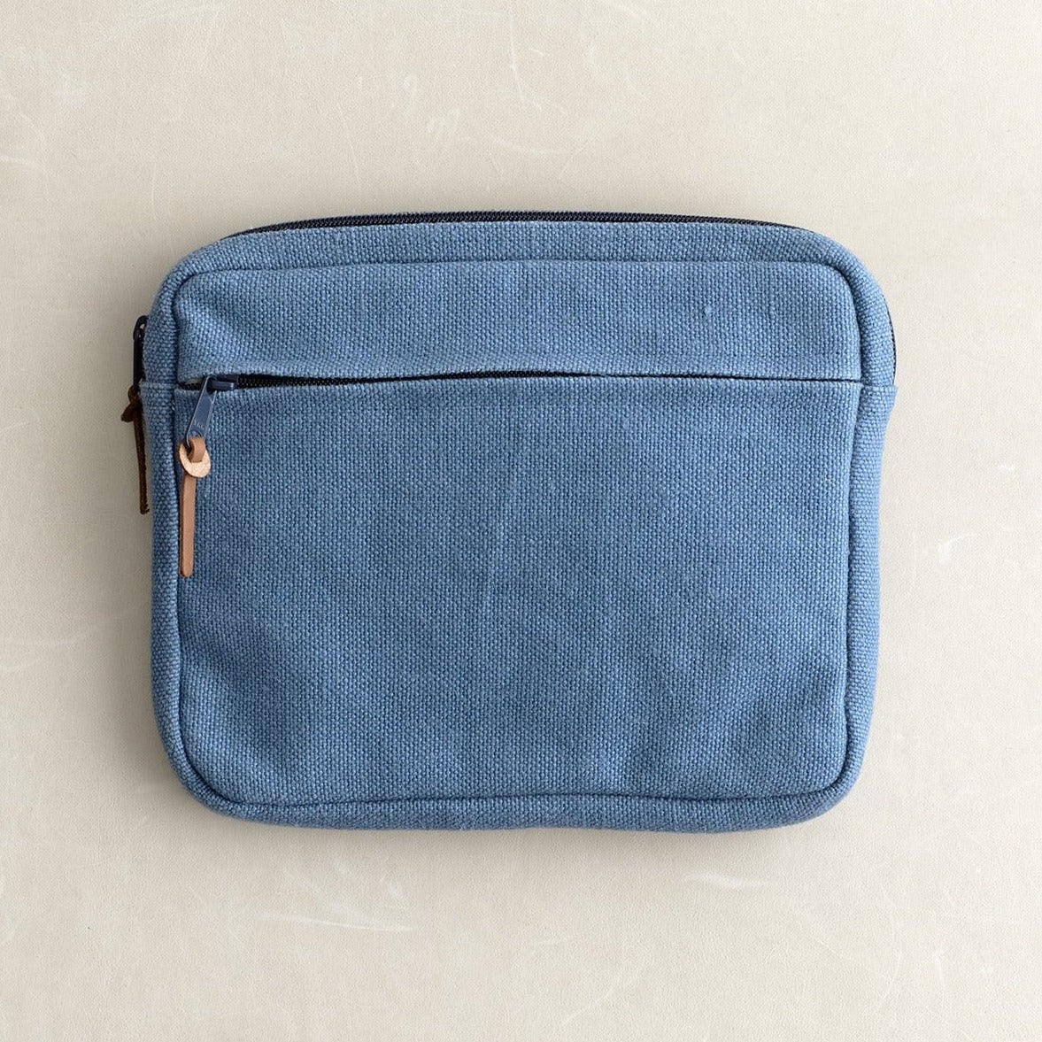 Stock sale - Kanvas tablet cover (blue)