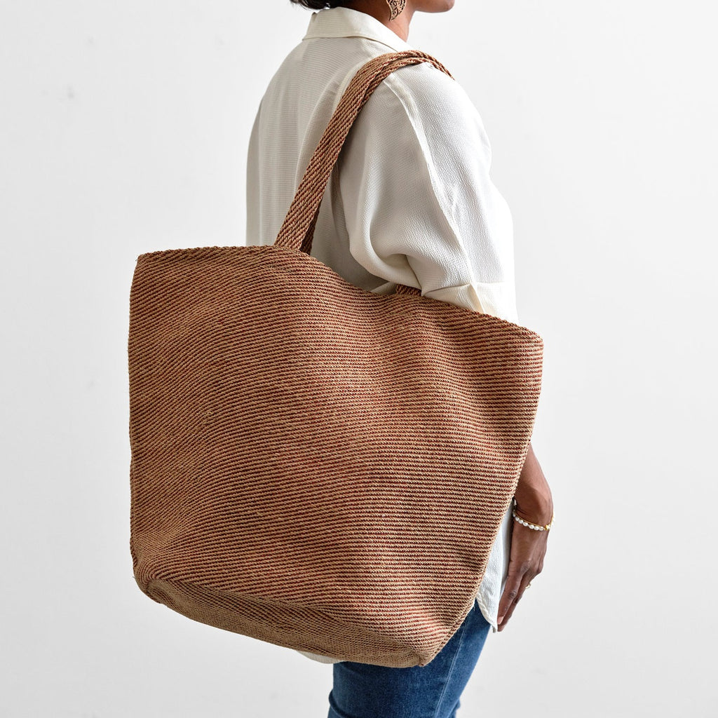 Weekend bag (brick color)