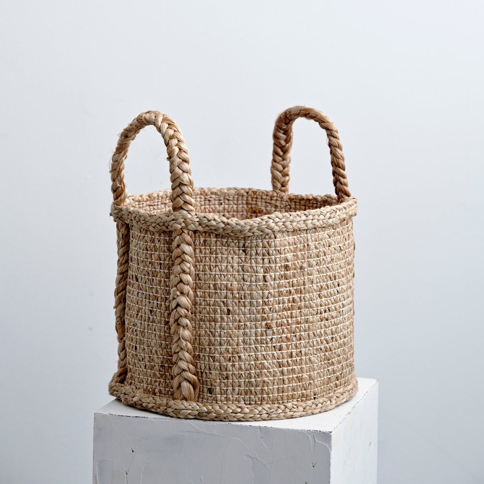 Round jute curve