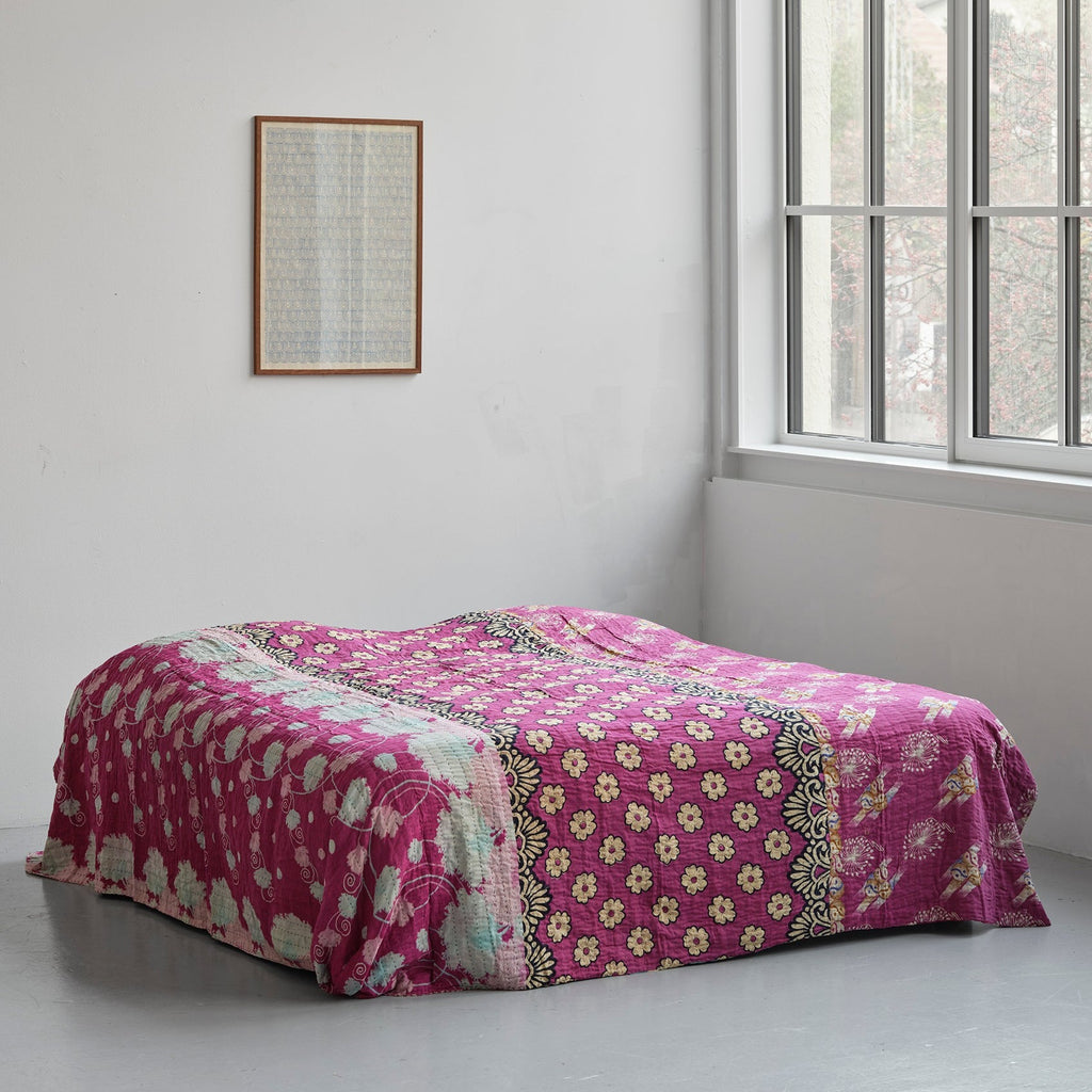 Unika sengetæppe 240 x 260 cm